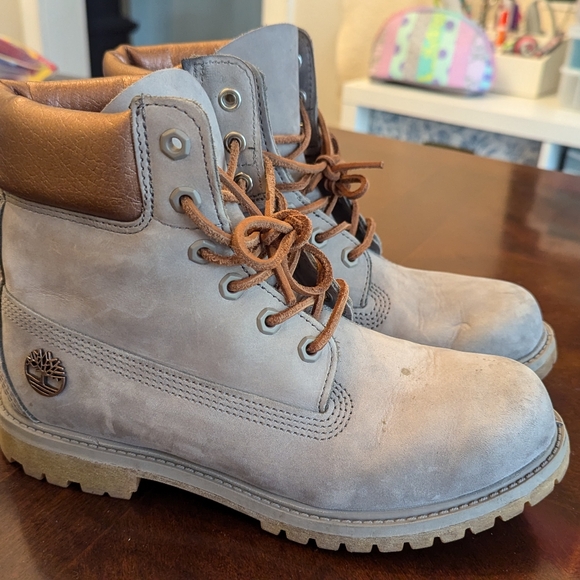 Timberland Grey and Rose Gold Special Edition Boots - Picture 3 of 6